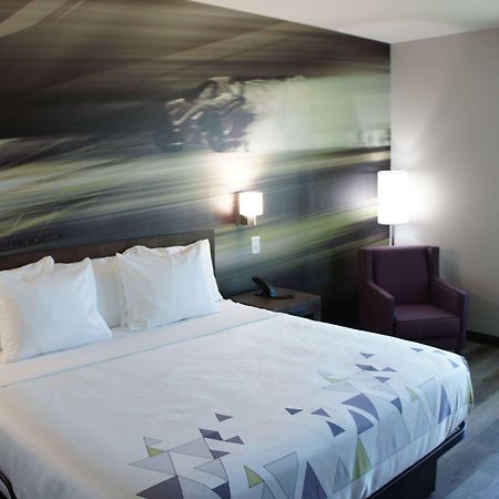 La Quinta Inn & Suites By Wyndham בראסלטון מראה חיצוני תמונה