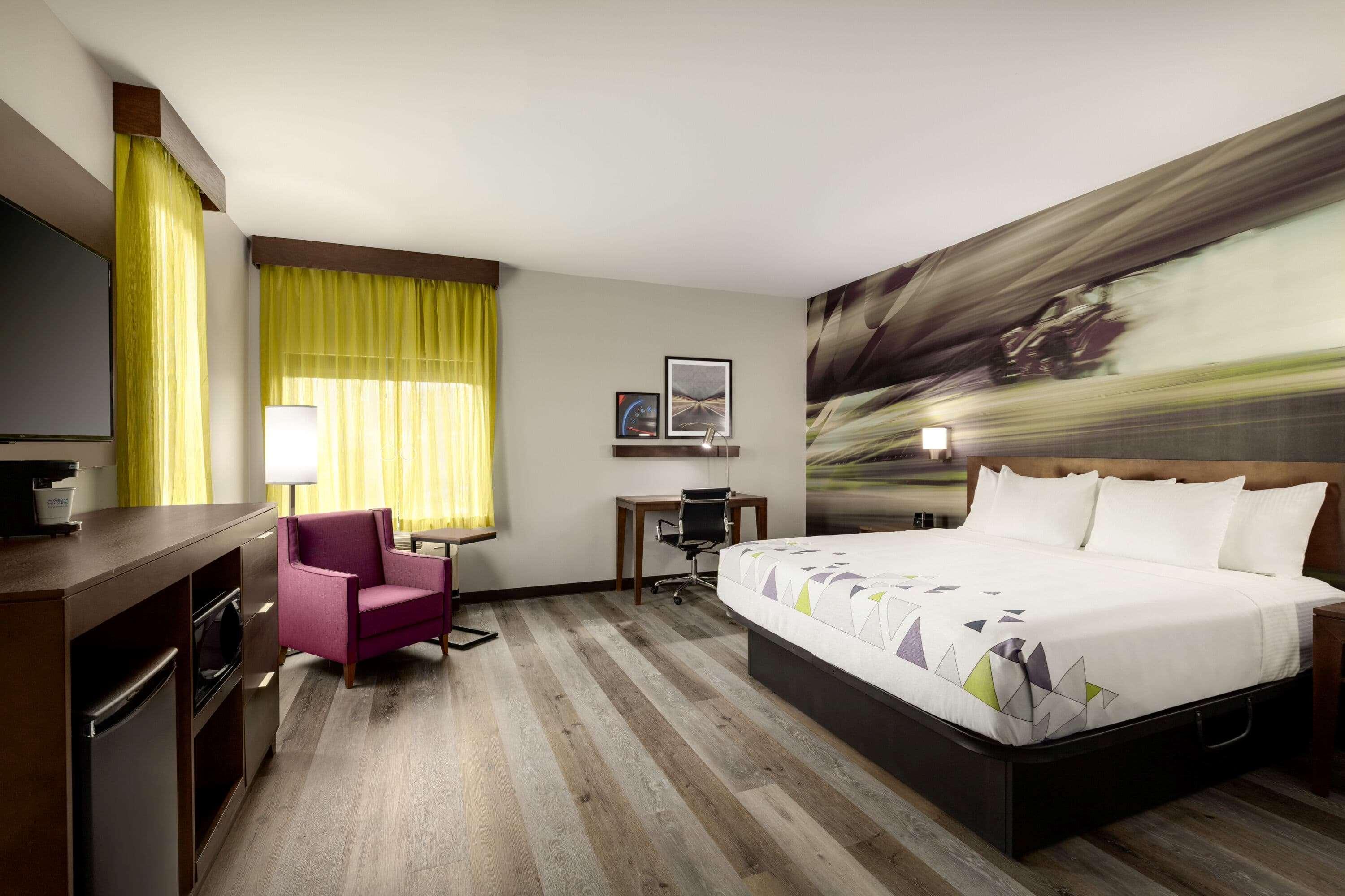 La Quinta Inn & Suites By Wyndham בראסלטון מראה חיצוני תמונה