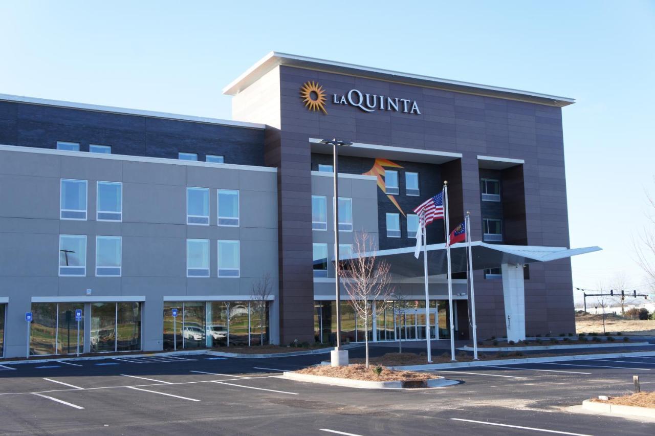 La Quinta Inn & Suites By Wyndham בראסלטון מראה חיצוני תמונה
