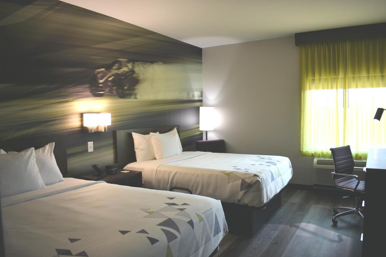 La Quinta Inn & Suites By Wyndham בראסלטון מראה חיצוני תמונה